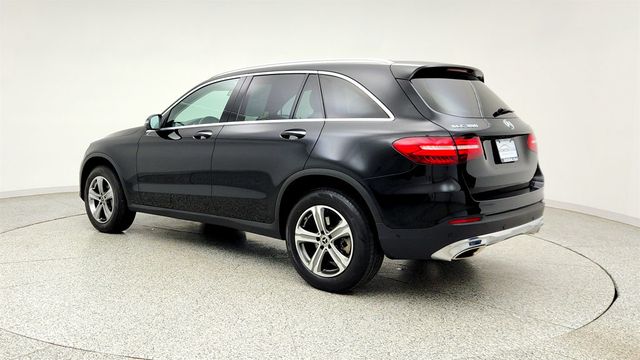2018 Mercedes-Benz GLC GLC 300 4MATIC SUV w/ Panorama Roof & Premium Package - 23021734 - 6