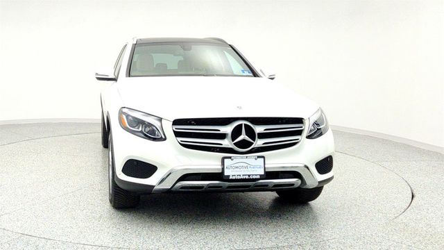 2018 Mercedes-Benz GLC GLC 300 4MATIC SUV w/ Premium Pkg, Panoramic Roof & Burmester SS - 22958787 - 1