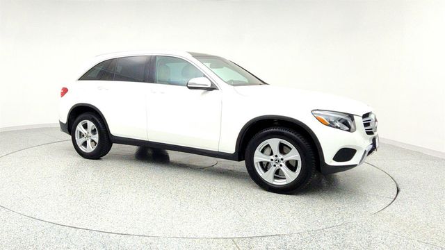 2018 Mercedes-Benz GLC GLC 300 4MATIC SUV w/ Premium Pkg, Panoramic Roof & Burmester SS - 22958787 - 2