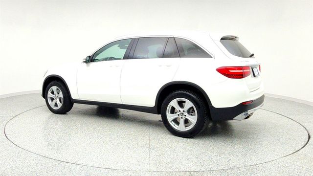 2018 Mercedes-Benz GLC GLC 300 4MATIC SUV w/ Premium Pkg, Panoramic Roof & Burmester SS - 22958787 - 6