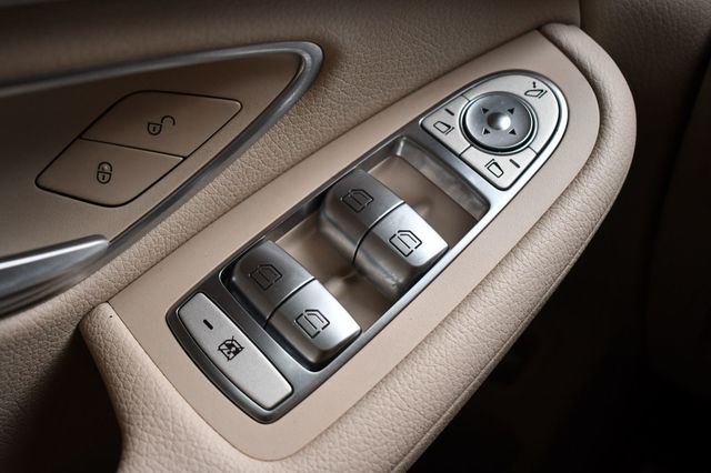 2018 Mercedes-Benz GLC GLC 300 SUV - 23050072 - 14