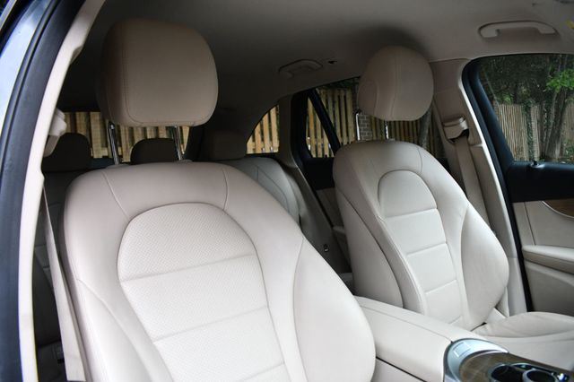 2018 Mercedes-Benz GLC GLC 300 SUV - 23050072 - 28