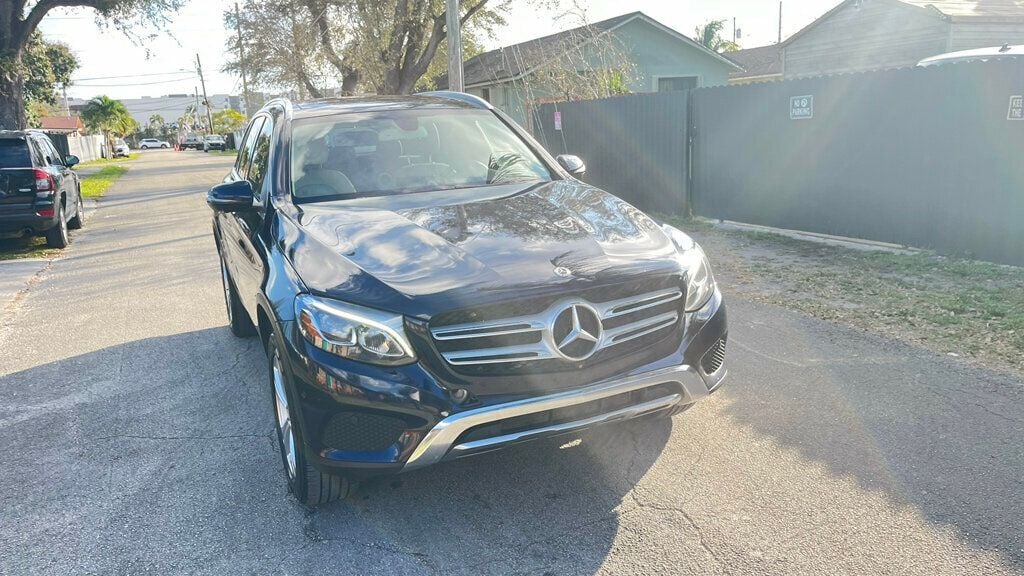 2018 Mercedes-Benz GLC GLC 300 SUV - 22768356 - 2