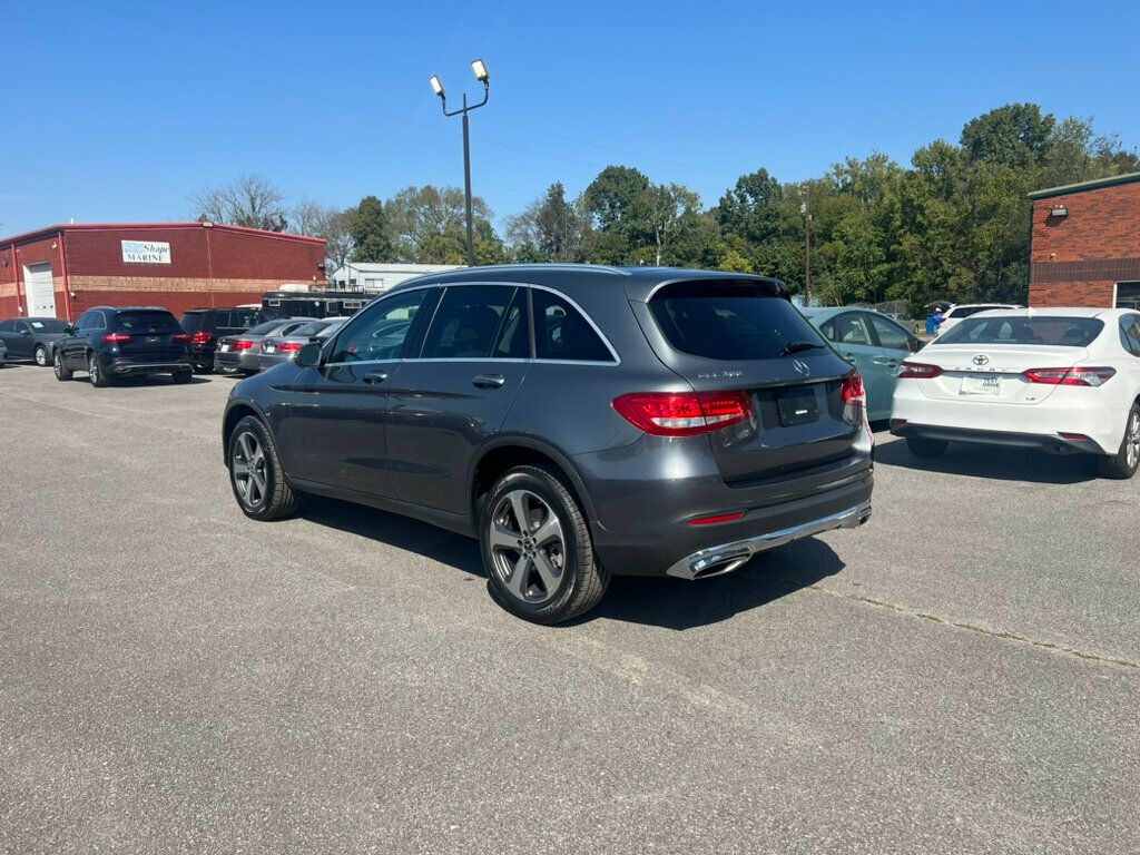 2018 Mercedes-Benz GLC GLC 300 SUV - 22630327 - 2