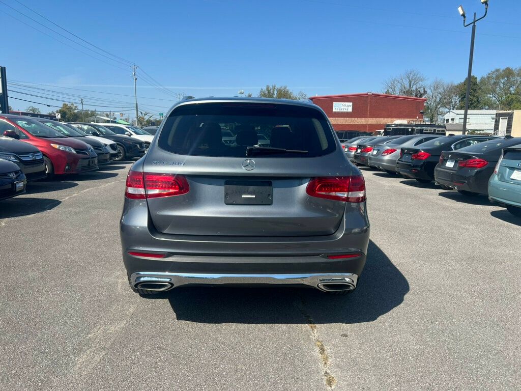 2018 Mercedes-Benz GLC GLC 300 SUV - 22630327 - 3