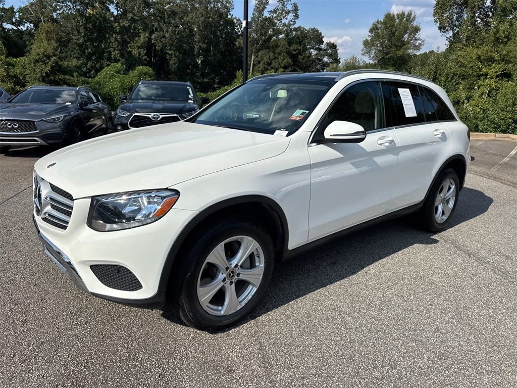2018 Mercedes Benz GLC 300 photo 3