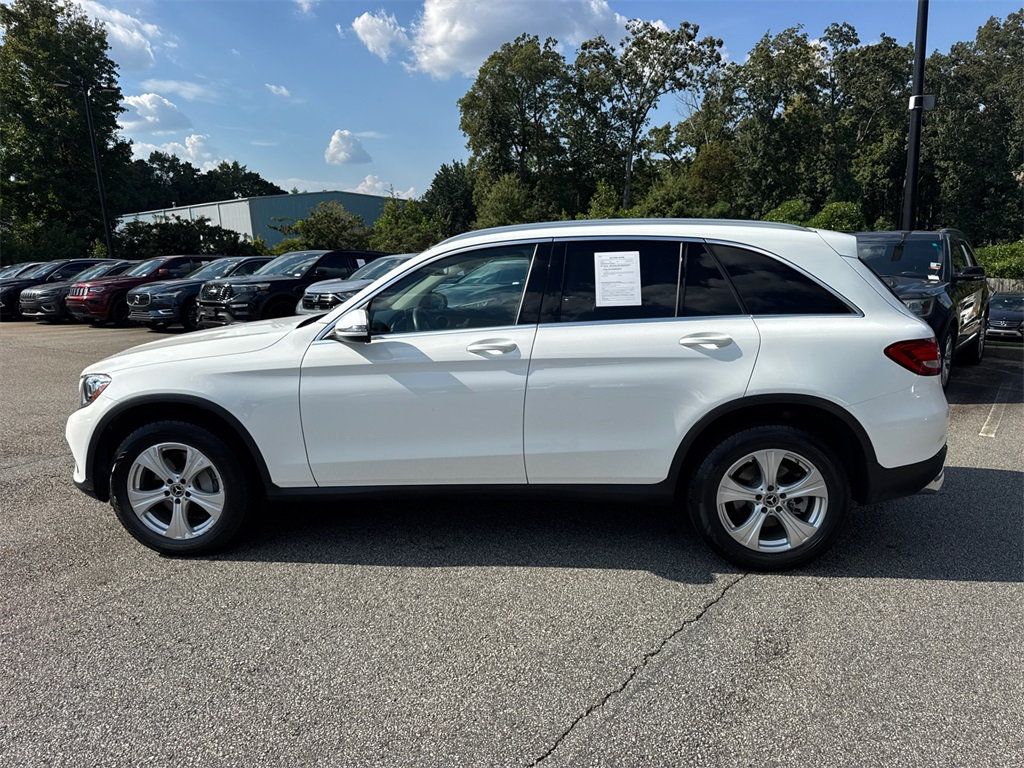 2018 Mercedes Benz GLC 300 photo 4