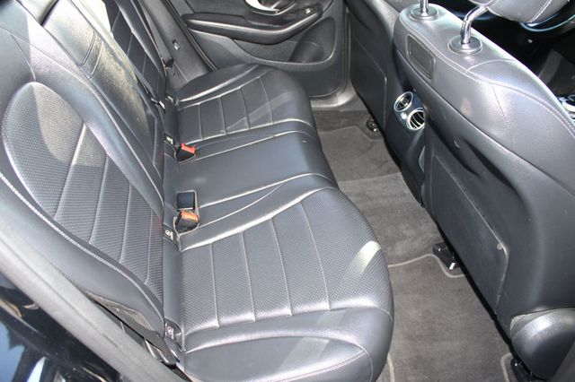 2018 Mercedes-Benz GLC GLC 300 SUV - 22965628 - 16