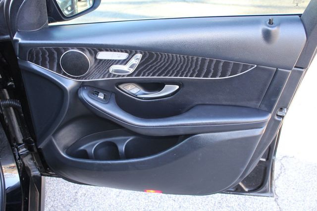 2018 Mercedes-Benz GLC GLC 300 SUV - 22965628 - 20