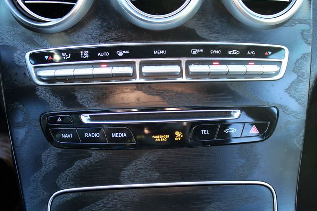 2018 Mercedes-Benz GLC GLC 300 SUV - 22965628 - 23