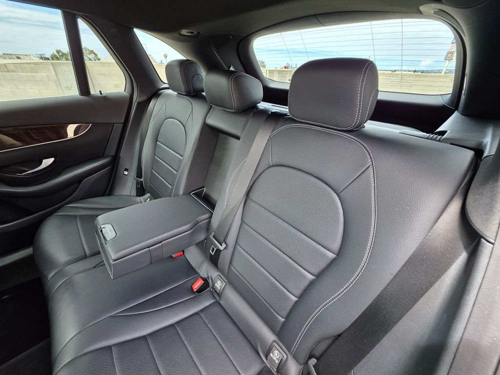 2018 Mercedes-Benz GLC GLC 300 SUV - 22819543 - 23