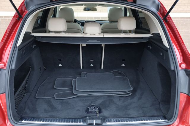 2018 Mercedes-Benz GLC GLC 300 SUV - 22969304 - 10