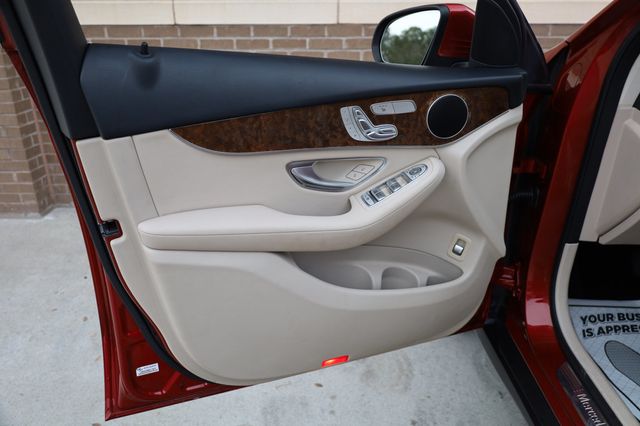 2018 Mercedes-Benz GLC GLC 300 SUV - 22969304 - 12