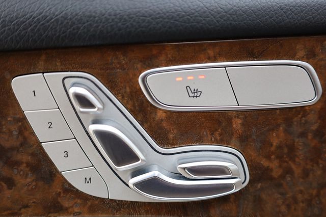 2018 Mercedes-Benz GLC GLC 300 SUV - 22969304 - 32