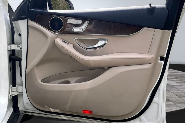 2018 Mercedes-Benz GLC GLC 300 SUV - 23014421 - 16