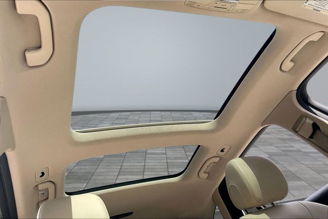 2018 Mercedes-Benz GLC GLC 300 SUV - 23014421 - 36