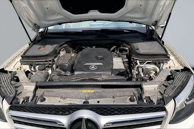 2018 Mercedes-Benz GLC GLC 300 SUV - 23014421 - 41