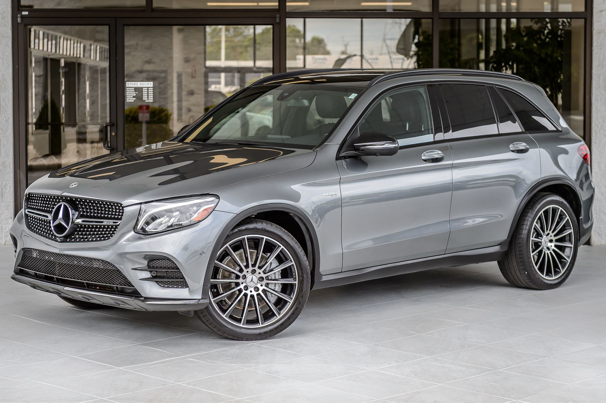 2018 Mercedes Benz GLC 4MATIC AMG photo 2