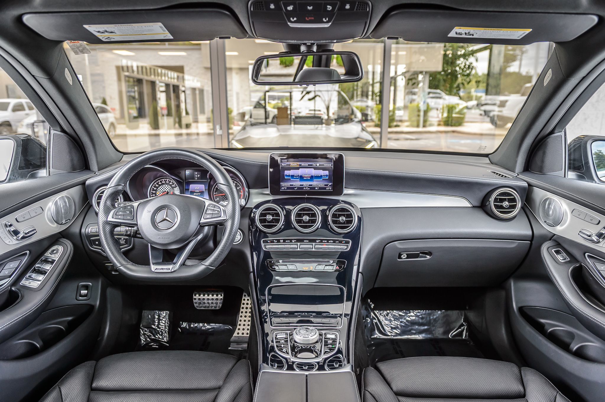 2018 Mercedes Benz GLC 4MATIC AMG photo 3