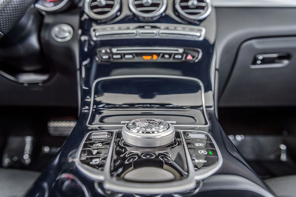 2018 Mercedes-Benz GLC GLC43 4MATIC AMG - PANO ROOF - NAV - BACKUP CAM - BLUETOOTH  - 22918605 - 33