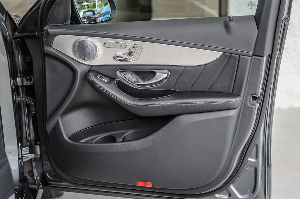 2018 Mercedes-Benz GLC GLC43 4MATIC AMG - PANO ROOF - NAV - BACKUP CAM - BLUETOOTH  - 22918605 - 56