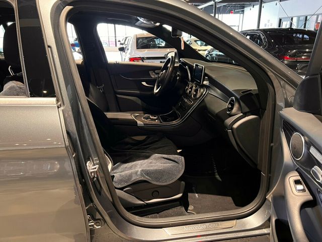 2018 Mercedes-Benz GLC LocalTrade/ParkAssistPkg/PremiumPkg/SmartPhonePkg/PanoRoof - 22994701 - 14