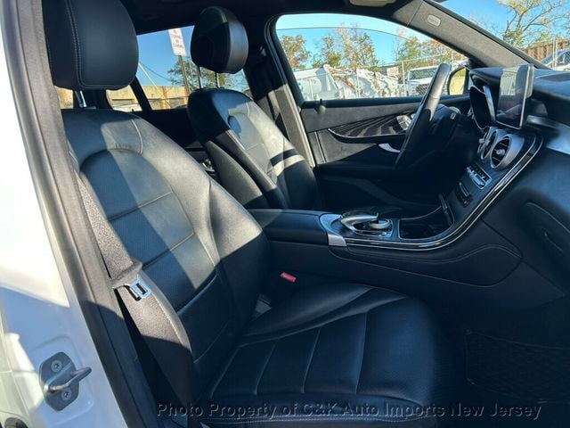 2018 Mercedes-Benz GLC PREMIUM PKG MULTI-MEDIA PKG NAVI SYS BACK-UP CAMERA PANO ROOF!  - 23098087 - 31