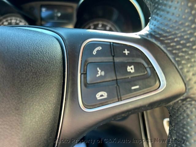 2018 Mercedes-Benz GLC PREMIUM PKG MULTI-MEDIA PKG NAVI SYS BACK-UP CAMERA PANO ROOF!  - 23098087 - 42