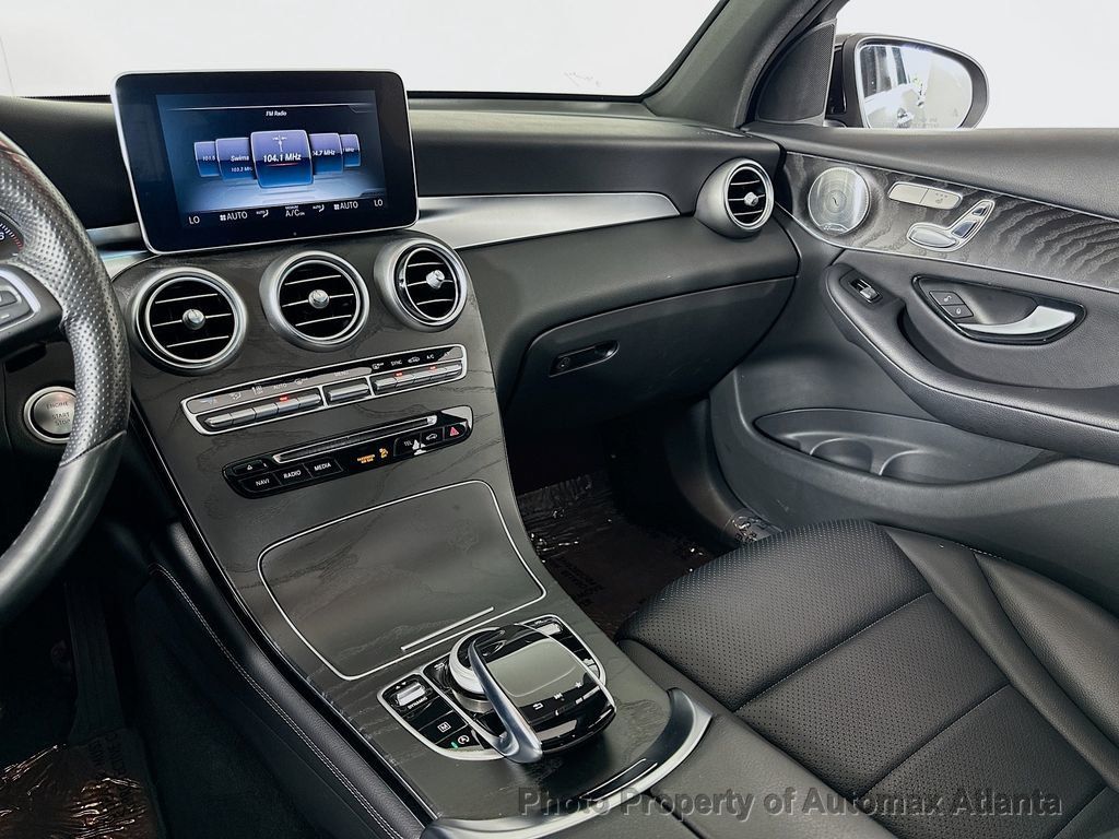 2018 Mercedes-Benz GLC 300 4MATIC - 22580650 - 26