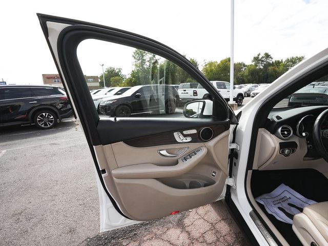 2018 Mercedes-Benz GLC 300 4MATIC - 23088475 - 10
