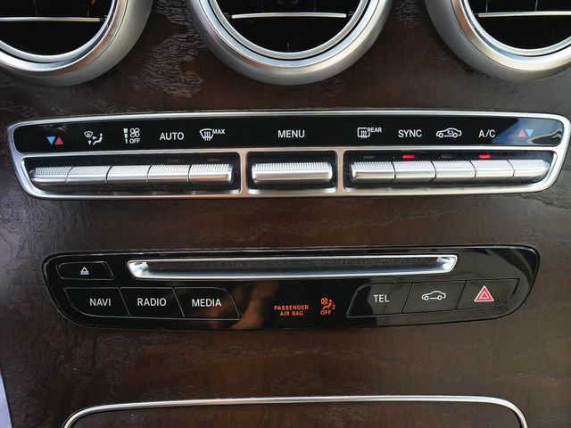 2018 Mercedes-Benz GLC 300 4MATIC - 23088475 - 28
