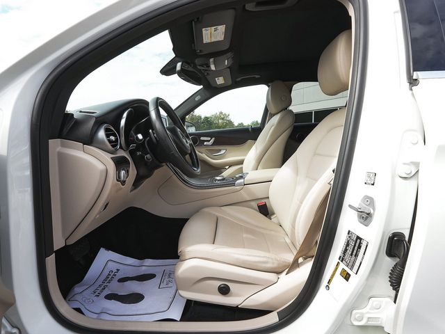 2018 Mercedes-Benz GLC 300 4MATIC - 23088475 - 30
