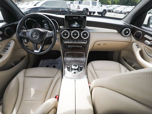 2018 Mercedes-Benz GLC 300 4MATIC - 23088475 - 45