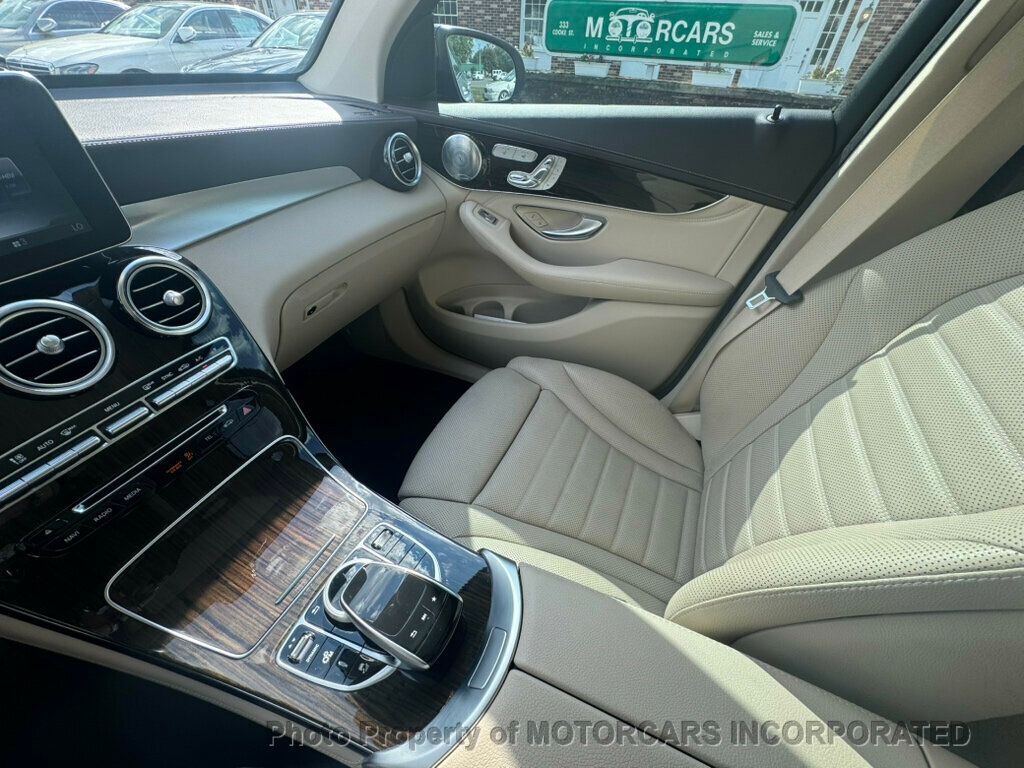 2018 Mercedes Benz GLC AMG 43 photo 19