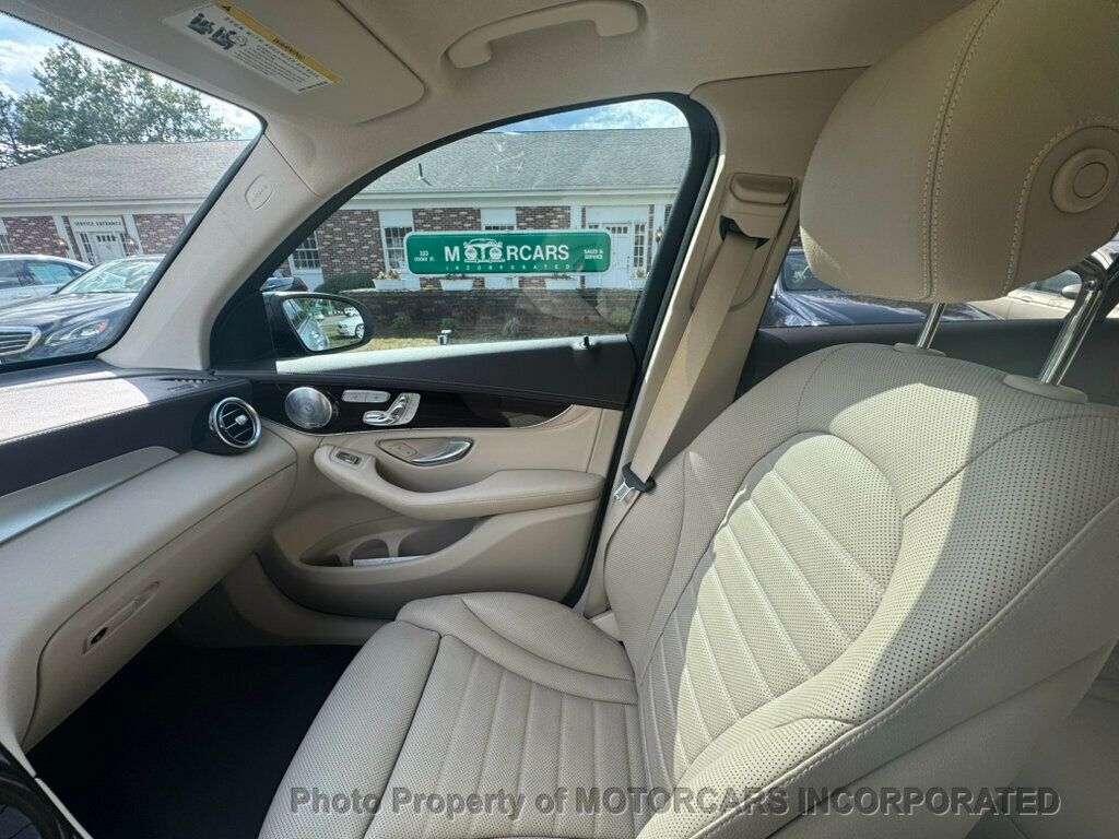2018 Mercedes Benz GLC AMG 43 photo 20