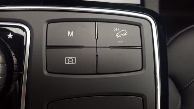 2018 Mercedes-Benz GLE 350 4MATIC w/Navigation - 18169650 - 24