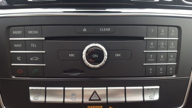 2018 Mercedes-Benz GLE 350 4MATIC w/Navigation - 18169650 - 28