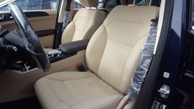 2018 Mercedes-Benz GLE 350 4MATIC w/Panoramic Roof - 18169606 - 13