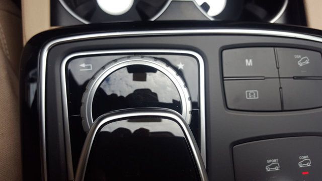 2018 Mercedes-Benz GLE 350 4MATIC w/Panoramic Roof - 18169606 - 21