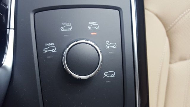 2018 Mercedes-Benz GLE 350 4MATIC w/Panoramic Roof - 18169606 - 23