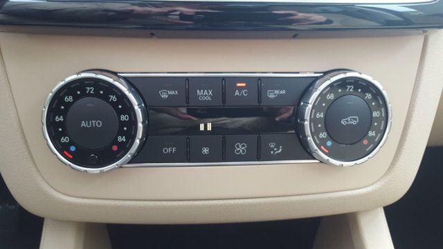 2018 Mercedes-Benz GLE 350 4MATIC w/Panoramic Roof - 18169606 - 24