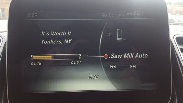 2018 Mercedes-Benz GLE 350 4MATIC w/Panoramic Roof - 18169606 - 29