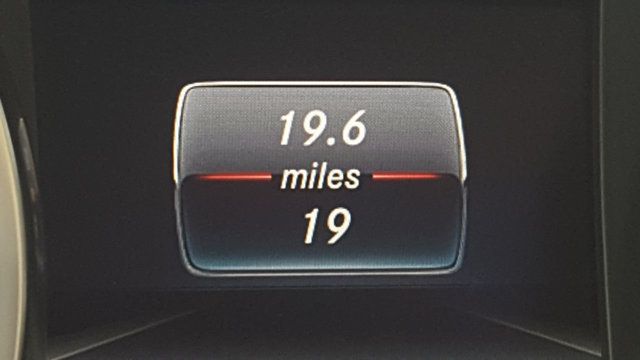 2018 Mercedes-Benz GLE 350 4MATIC w/Panoramic Roof - 18169606 - 30