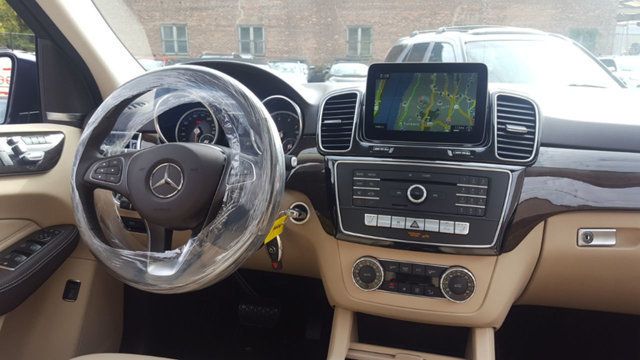 2018 Mercedes-Benz GLE 350 4MATIC w/Panoramic Roof - 18169606 - 8