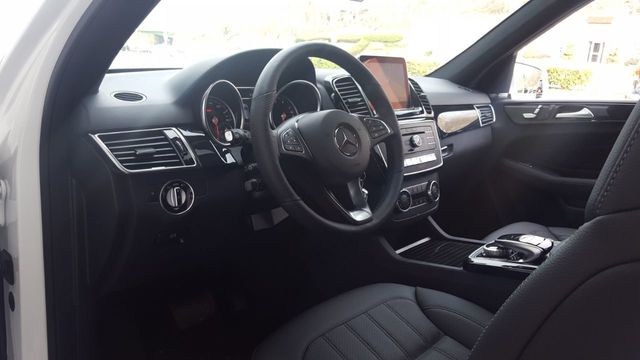 2018 Mercedes-Benz GLE 4MATIC w/Panoramic Roof & Surround View Camera - 18170869 - 12