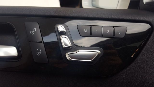 2018 Mercedes-Benz GLE 4MATIC w/Panoramic Roof & Surround View Camera - 18170869 - 16