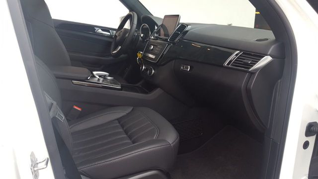 2018 Mercedes-Benz GLE 4MATIC w/Panoramic Roof & Surround View Camera - 18170869 - 7