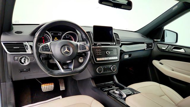2018 Mercedes-Benz GLE AMG GLE 43 4MATIC SUV w/ Premium 3 Pkg & Leather Seats - 23036377 - 11