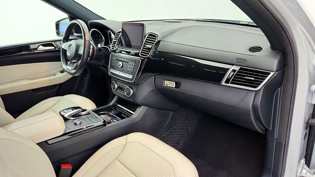2018 Mercedes-Benz GLE AMG GLE 43 4MATIC SUV w/ Premium 3 Pkg & Leather Seats - 23036377 - 23
