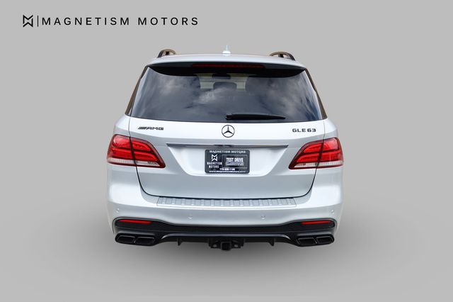 2018 Mercedes-Benz GLE AMG GLE 63 4MATIC SUV - 22932746 - 3
